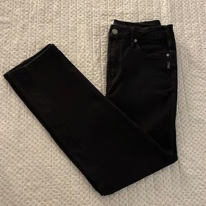Silver Jeans - Infinite Fit - Size Medium